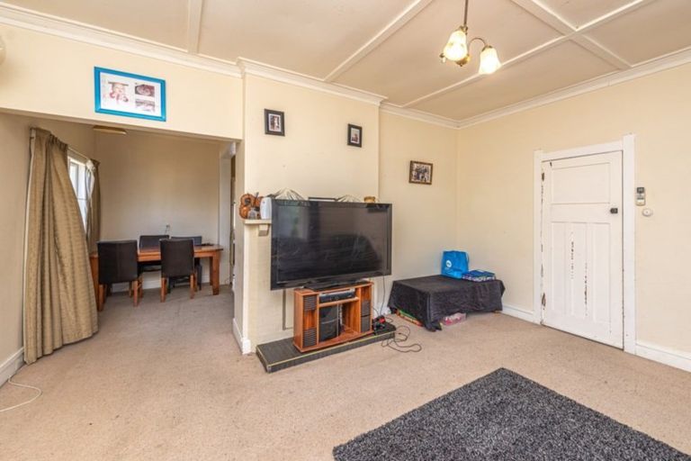 Photo of property in 68 Alma Road, Gonville, Whanganui, 4501