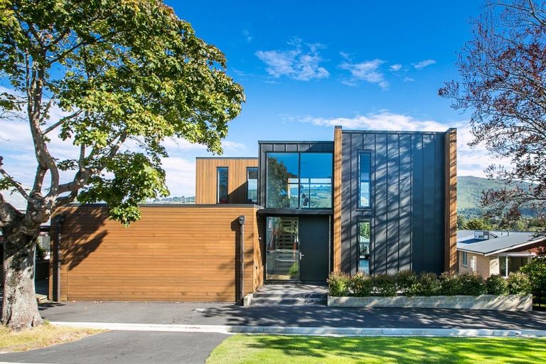 Photo of property in 1 Grater Street, Maori Hill, Dunedin, 9010