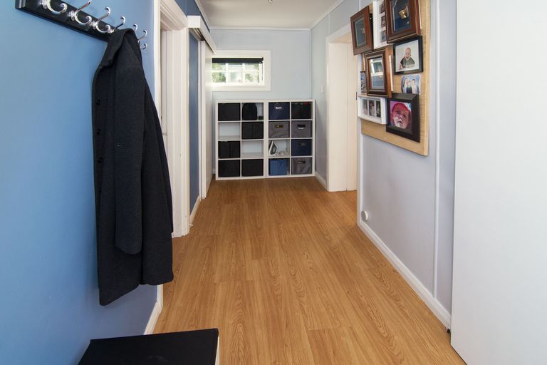 Photo of property in 1 Vivian Street, Solway, Masterton, 5810