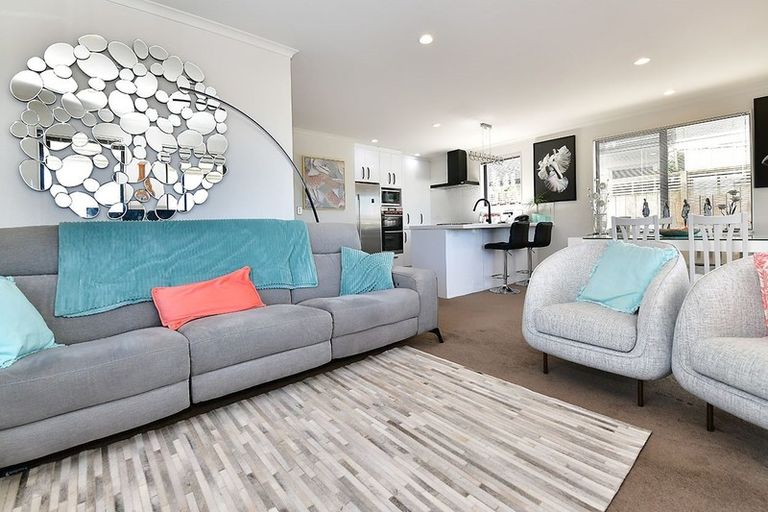 Photo of property in 43 Buccaneer Court, Gulf Harbour, Whangaparaoa, 0930