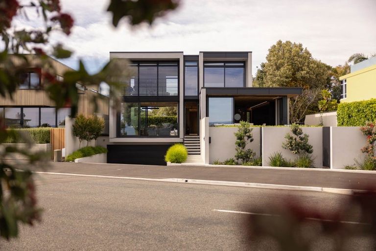 Photo of property in 4a Charles Street, Westshore, Napier, 4110