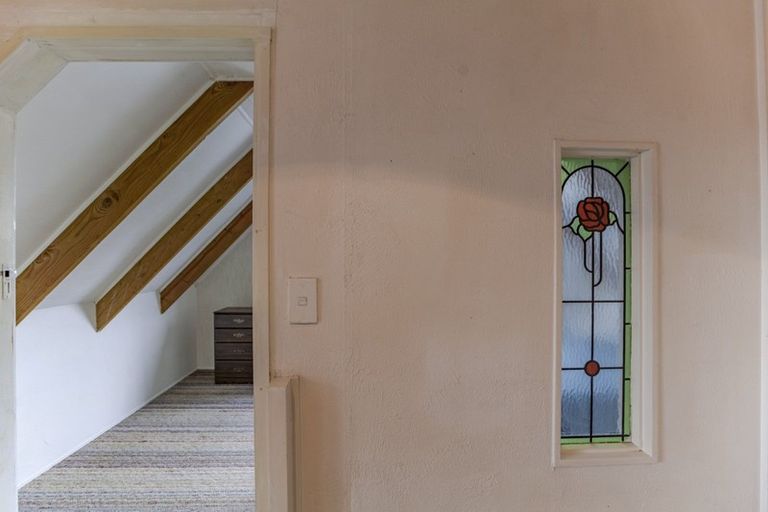 Photo of property in 19 Ellison Street, Otane, 4202