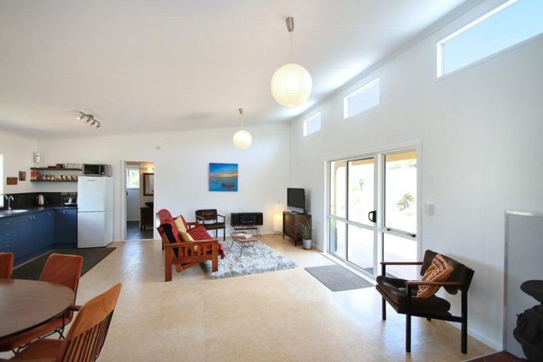 Photo of property in 527 Ruapuke Road, Raglan, 3296