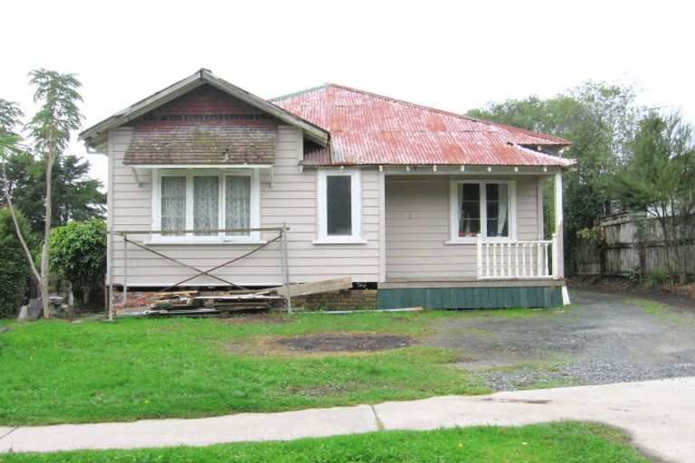 Photo of property in 21 Rame Road, Greenhithe, Auckland, 0632