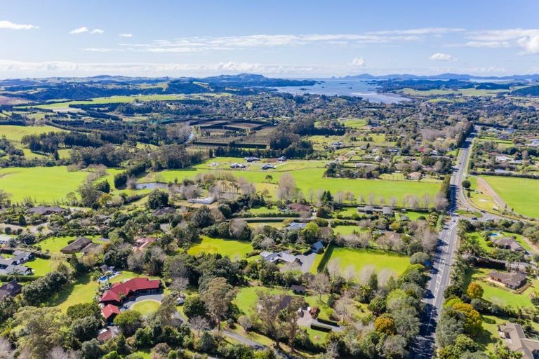 Photo of property in 114 Waipapa Road, Kerikeri, 0230