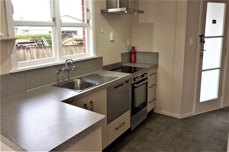 Photo of property in 23 Palmer Crescent, Silverstream, Upper Hutt, 5019