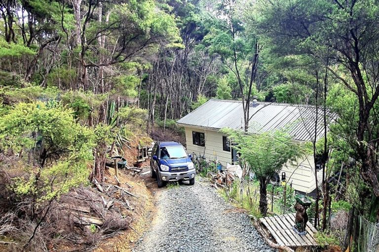 Photo of property in 48 Schoolhouse Bay Road, Kawau Island, 0920