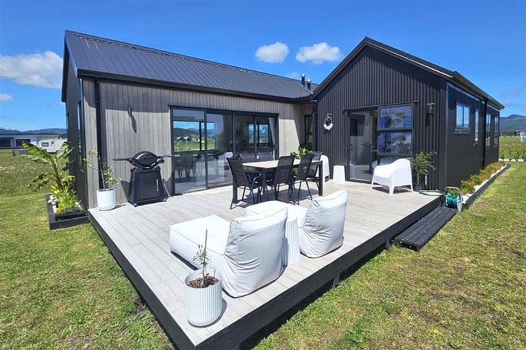 Photo of property in 104 Karearea Way, Matarangi, Whitianga, 3592