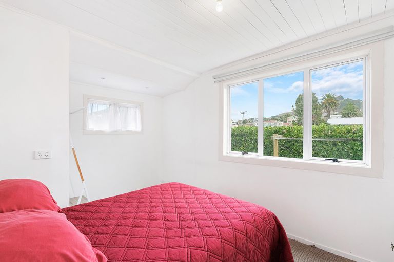 Photo of property in 18 Brighton Road, Waihi Beach, 3611