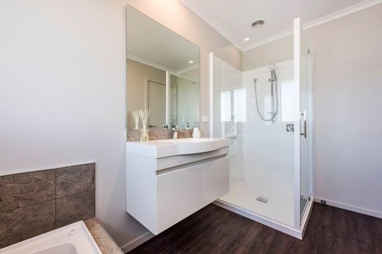 Photo of property in 124 Wairau Drive, Tikipunga, Whangarei, 0112