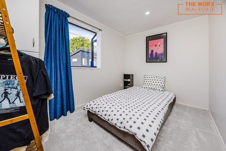 Photo of property in 150 Rangatira Road, Beach Haven, Auckland, 0626