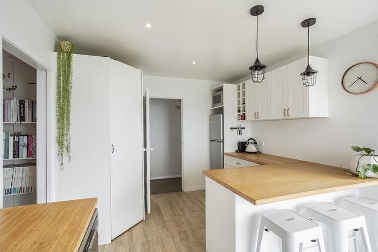 Photo of property in 52 Aberdeen Road, Saint Clair, Dunedin, 9012