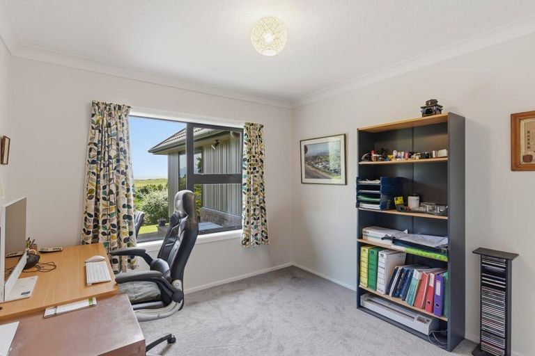 Photo of property in 229 Te Hapua Road, Te Horo, Otaki, 5581