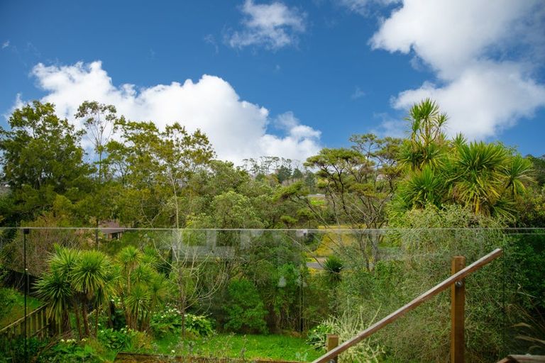 Photo of property in 121 Fairview Avenue, Fairview Heights, Auckland, 0632