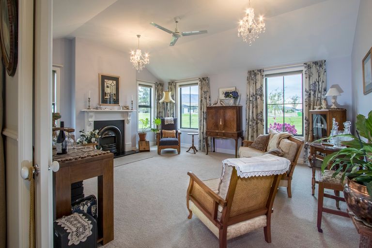 Photo of property in 1 Ash Lane, Cromwell, 9310