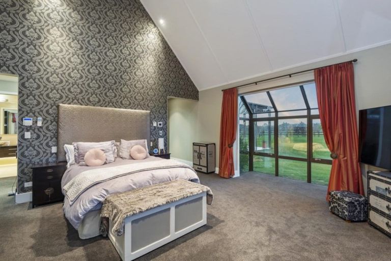 Photo of property in 562 Sandy Knolls Road, West Melton, Christchurch, 7675