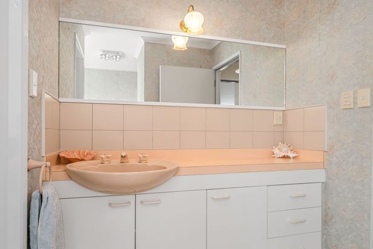 Photo of property in 47 Appenzell Drive, Whakatane, 3120