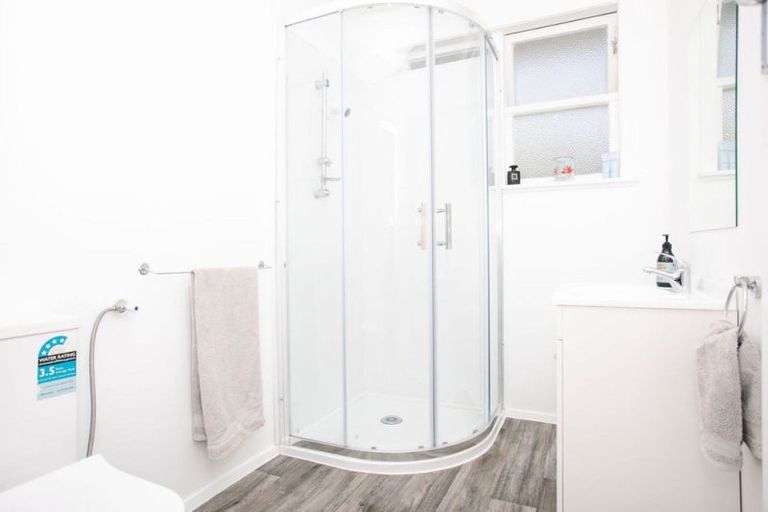 Photo of property in 17 Victor Street, Dannevirke, 4930