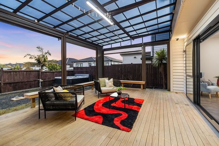 Photo of property in 265 Flat Bush School Road, Flat Bush, Auckland, 2019