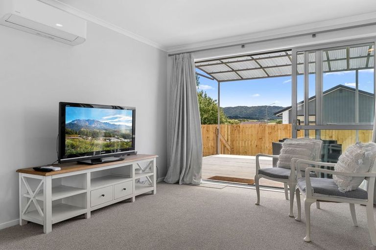 Photo of property in 64 Marram Place, Mangawhai Heads, Mangawhai, 0505