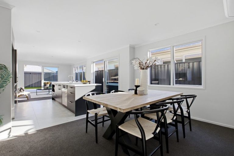 Photo of property in 6 Rockefeller Street, Papamoa, 3118
