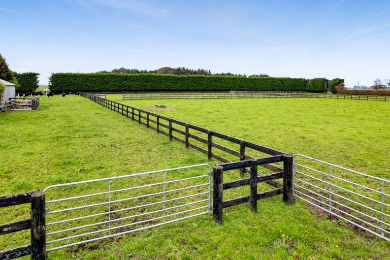 Photo of property in 211 Tawhiti Road, Hawera, 4672