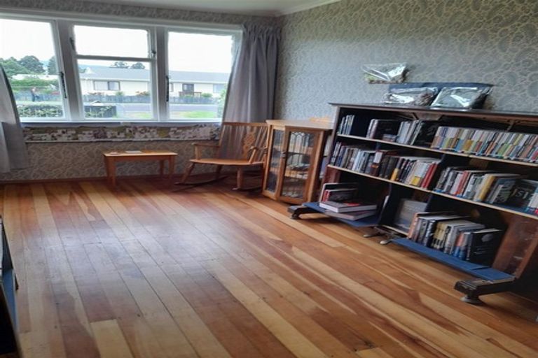 Photo of property in 10 Opatito Road, Paeroa, 3600