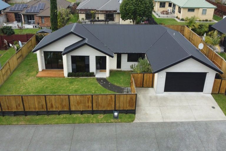 Photo of property in 8f Cannell Farm Drive, Te Puke, 3119