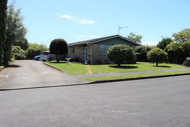 Photo of property in 29 Hornsby Street, Carterton, 5713