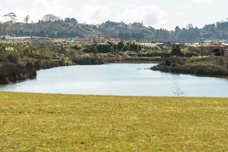 Photo of property in 5 Lanyard Street, Pyes Pa, Tauranga, 3112