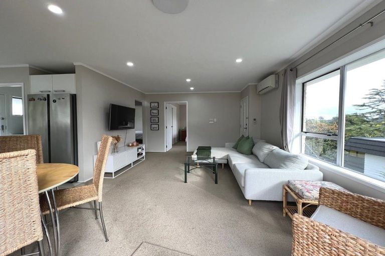 Photo of property in 1/18 Simon Ellice Drive, Bayview, Auckland, 0629