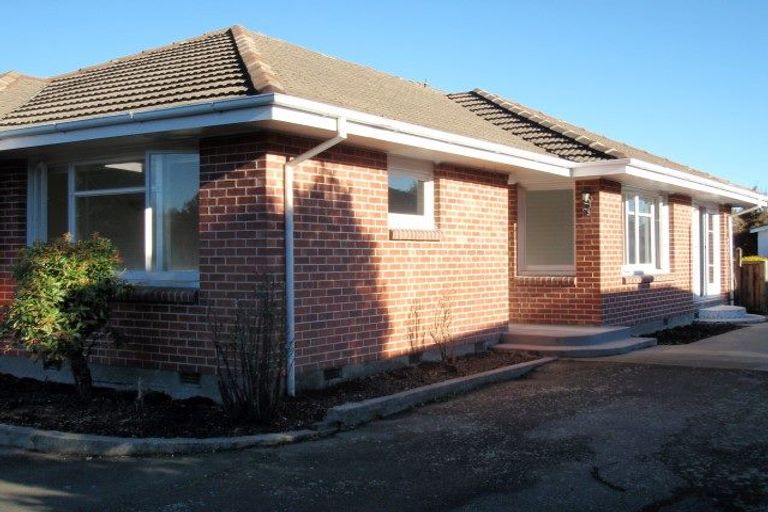 Photo of property in 265 Cranford Street, St Albans, Christchurch, 8052