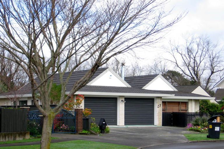 Photo of property in 27 Aintree Crescent, Awapuni, Palmerston North, 4412