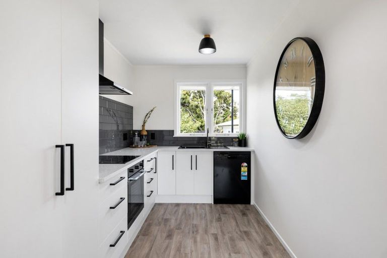 Photo of property in 6 Carlyle Avenue, Chartwell, Hamilton, 3210