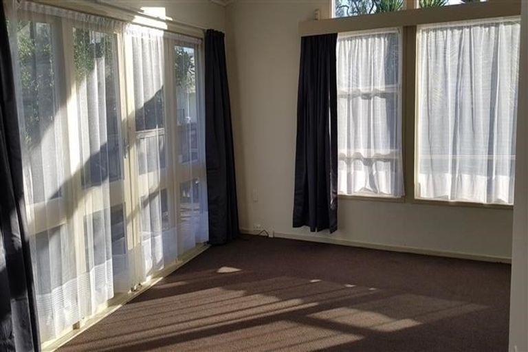 Photo of property in 24 Bedlington Avenue, Manurewa, Auckland, 2102