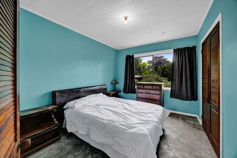 Photo of property in 19 Tybalt Street, Stratford, 4332