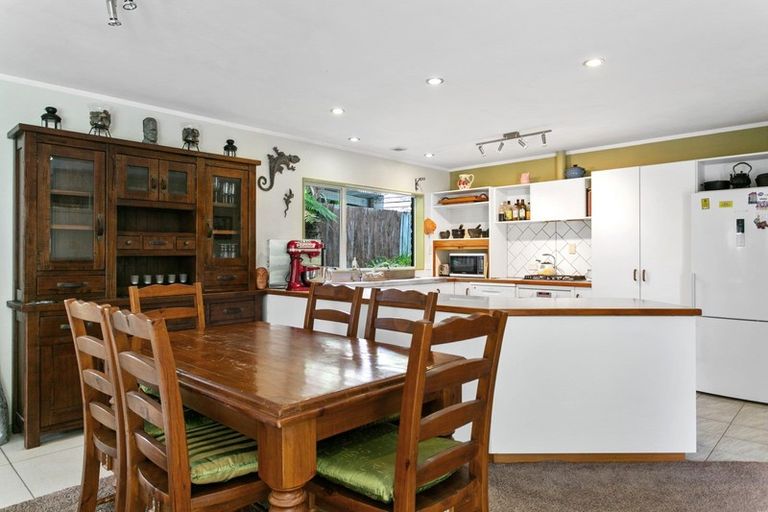 Photo of property in 2/40 Hinekura Avenue, Taupo, 3330