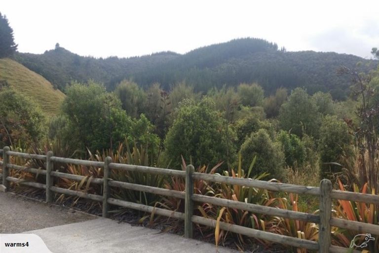 Photo of property in 964 Whitemans Valley Road, Whitemans Valley, Upper Hutt, 5371