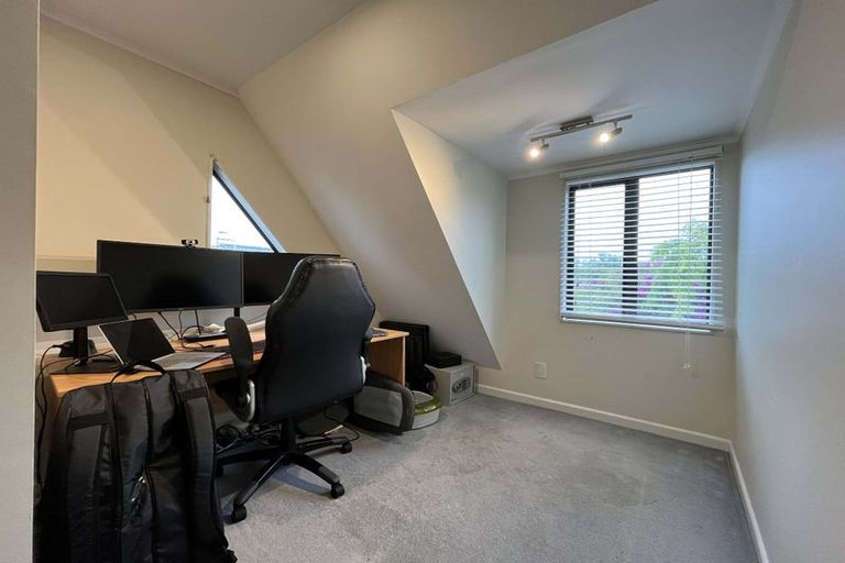 Photo of property in 199a Knights Road, Hutt Central, Lower Hutt, 5011