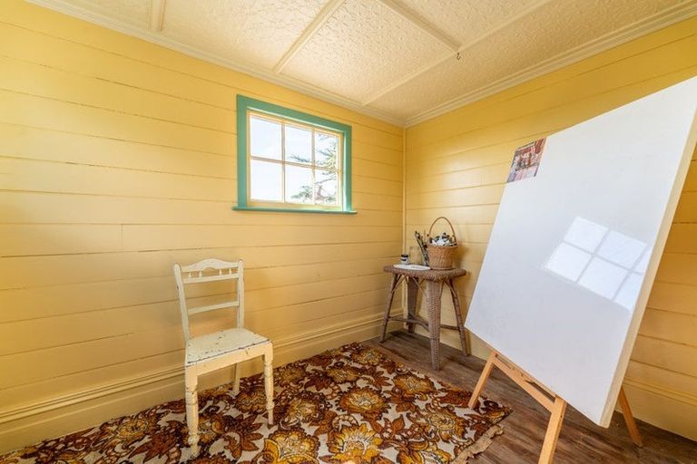 Photo of property in 56 Burgess Road, Herbert, Oamaru, 9495