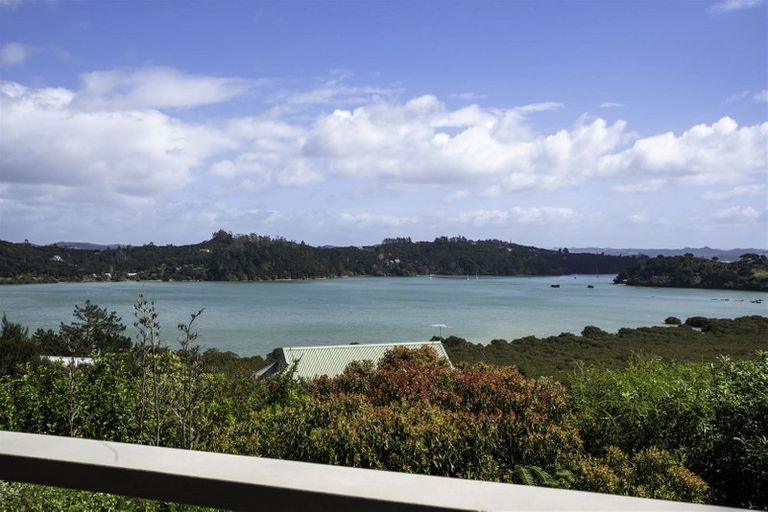 Photo of property in 9 Toi Track, Russell, 0272