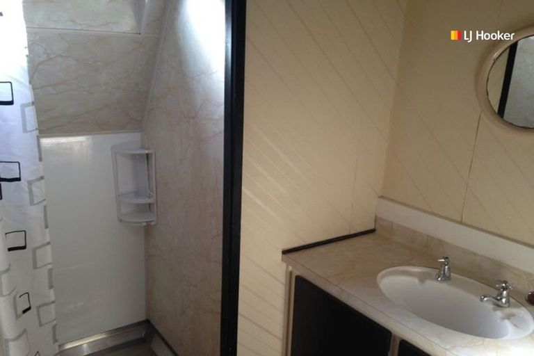 Photo of property in 93 Queen Street, North Dunedin, Dunedin, 9016