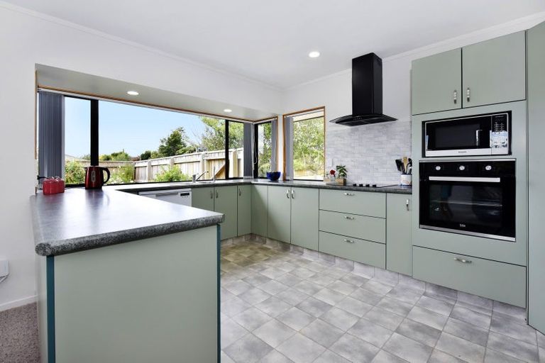 Photo of property in 21 Malthouse Crescent, Brightwater, 7022