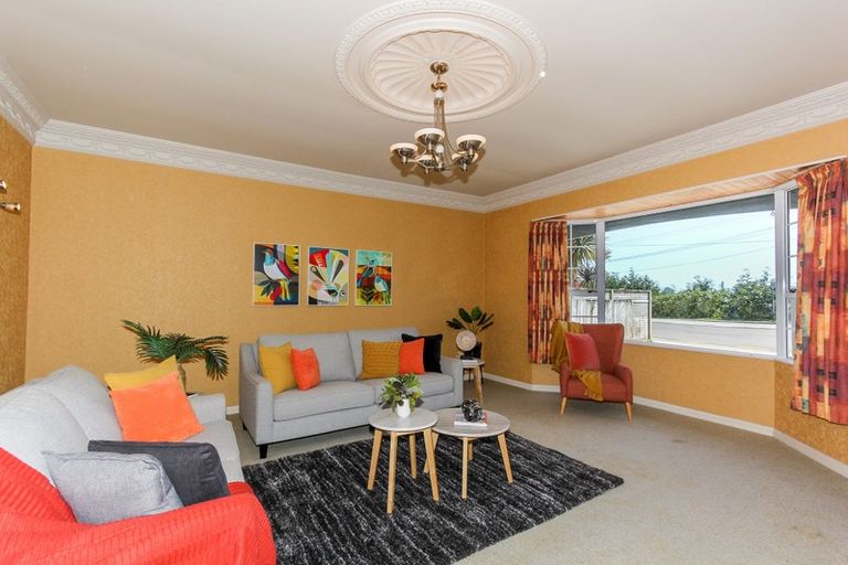 Photo of property in 101 Brois Street, Frankleigh Park, New Plymouth, 4310