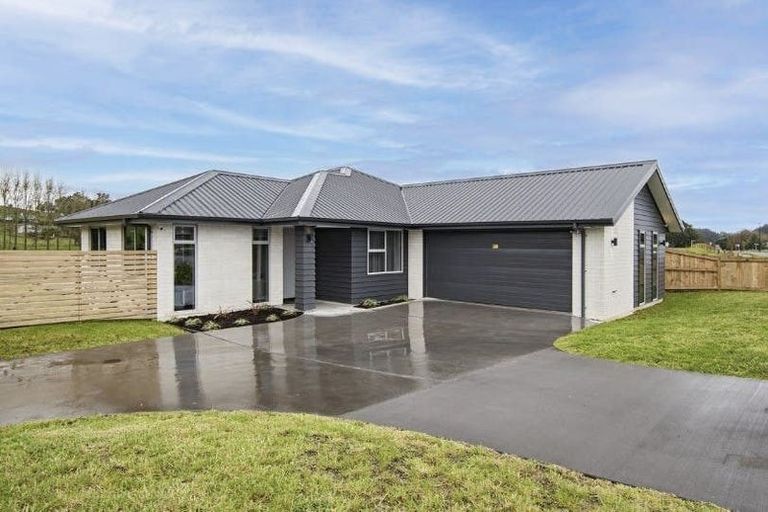 Photo of property in 22 Harrison Drive, Tikipunga, Whangarei, 0112
