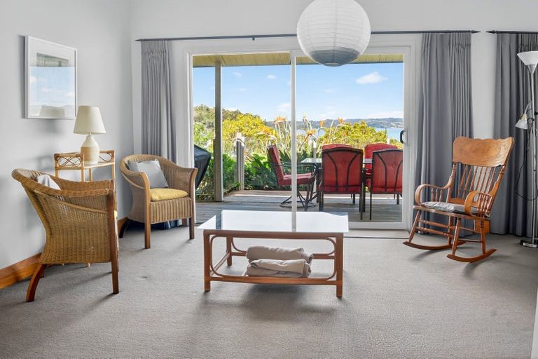 Photo of property in 8 Prospect Street, Russell, 0202