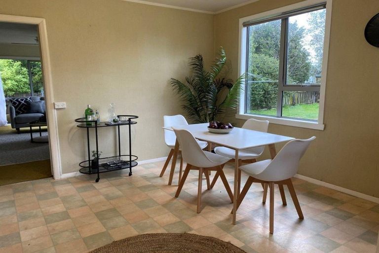 Photo of property in 4/7 Kent Street, Carterton, 5713