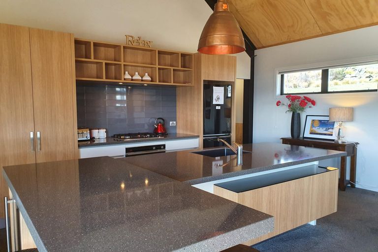 Photo of property in 1 Pollock Place, Lake Tekapo, 7999