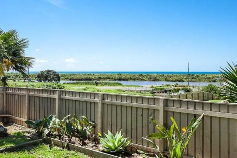 Photo of property in 5 Grace Street, Matata, Whakatane, 3194