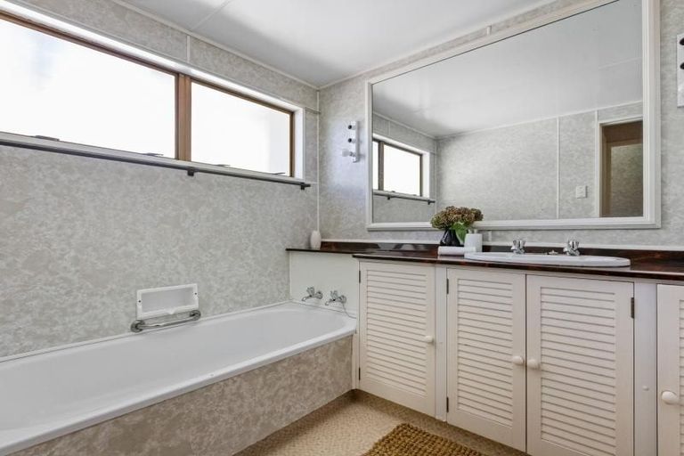 Photo of property in 611 York Street, Mahora, Hastings, 4120